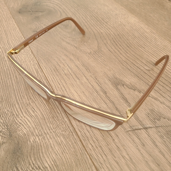 Glasses - Picture 2 of 5